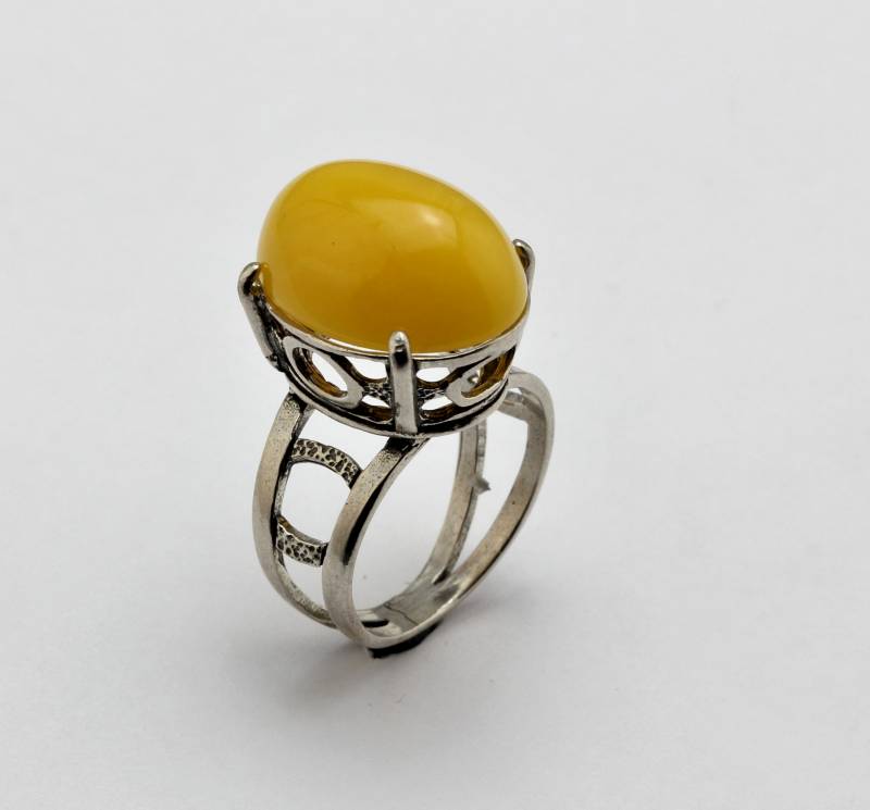 Amazon.com: BlackTreeLab Women's Natural Amber Stone “May” 925 Sterling  Silver Rings- Nature Inspired Leaves & Flower Design- November Birthstone  Ring- Silver Jewelry : Handmade Products